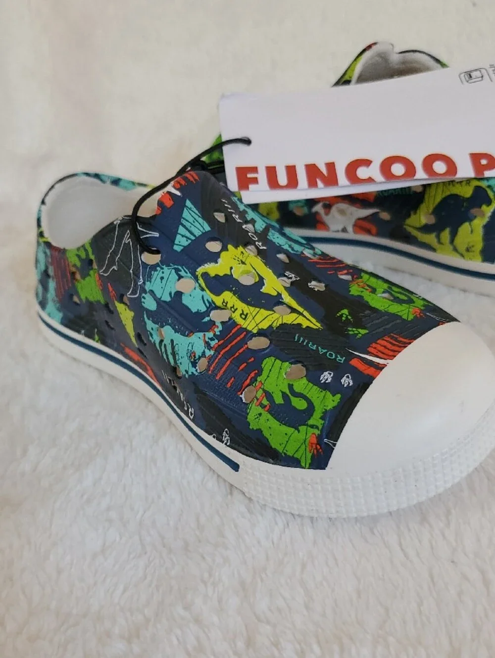 Funcoo Plus Kids Dinosaur Sandals Toddler Size 7 Slip-On Shoes NWT